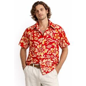 Vintage 1960s–1970s Red Dagger Collar Hawaiian Floral Shirt large